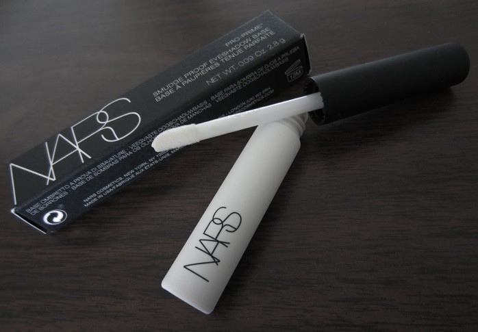 nars eyeshadow primer