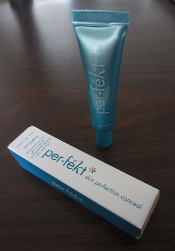 per-fekt concealer